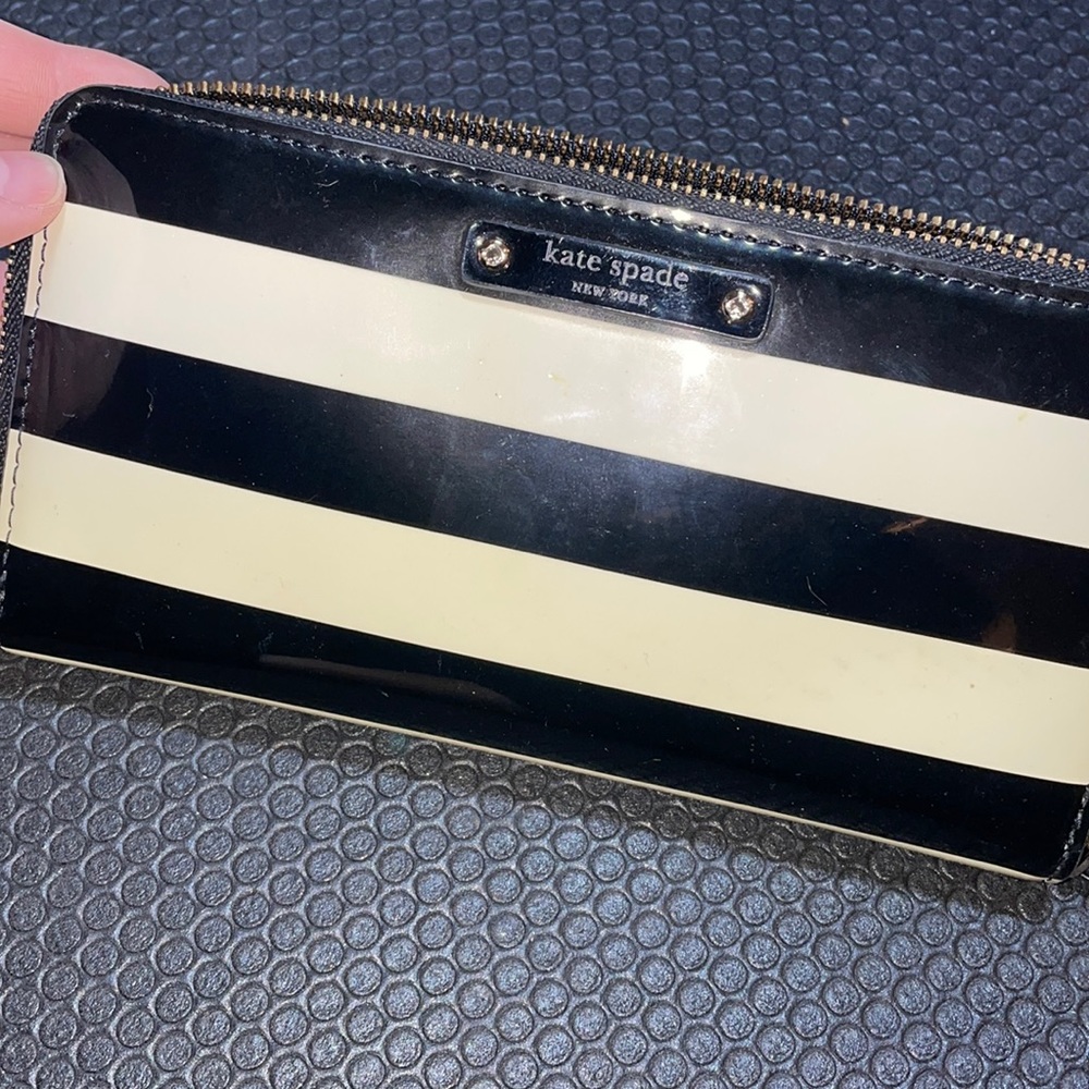 Kate Spade Black and White Striped Wallet